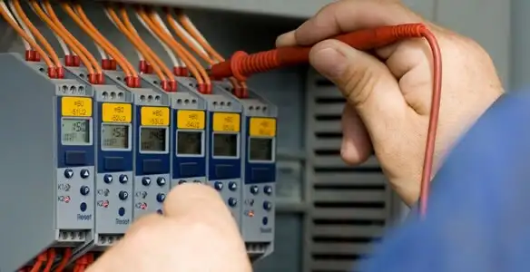 electrical contractors performing professional electrical system testing and configuration in Orange, CA